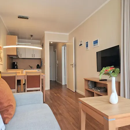 672, Seepark Apartment
