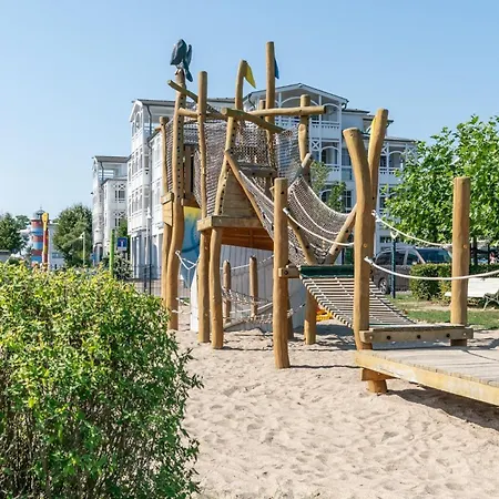 Apartment 672, Seepark